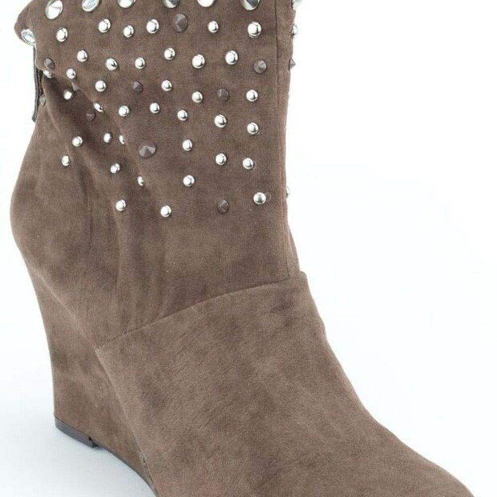 New Kathy Van Zeeland Sara womens boots sz 8